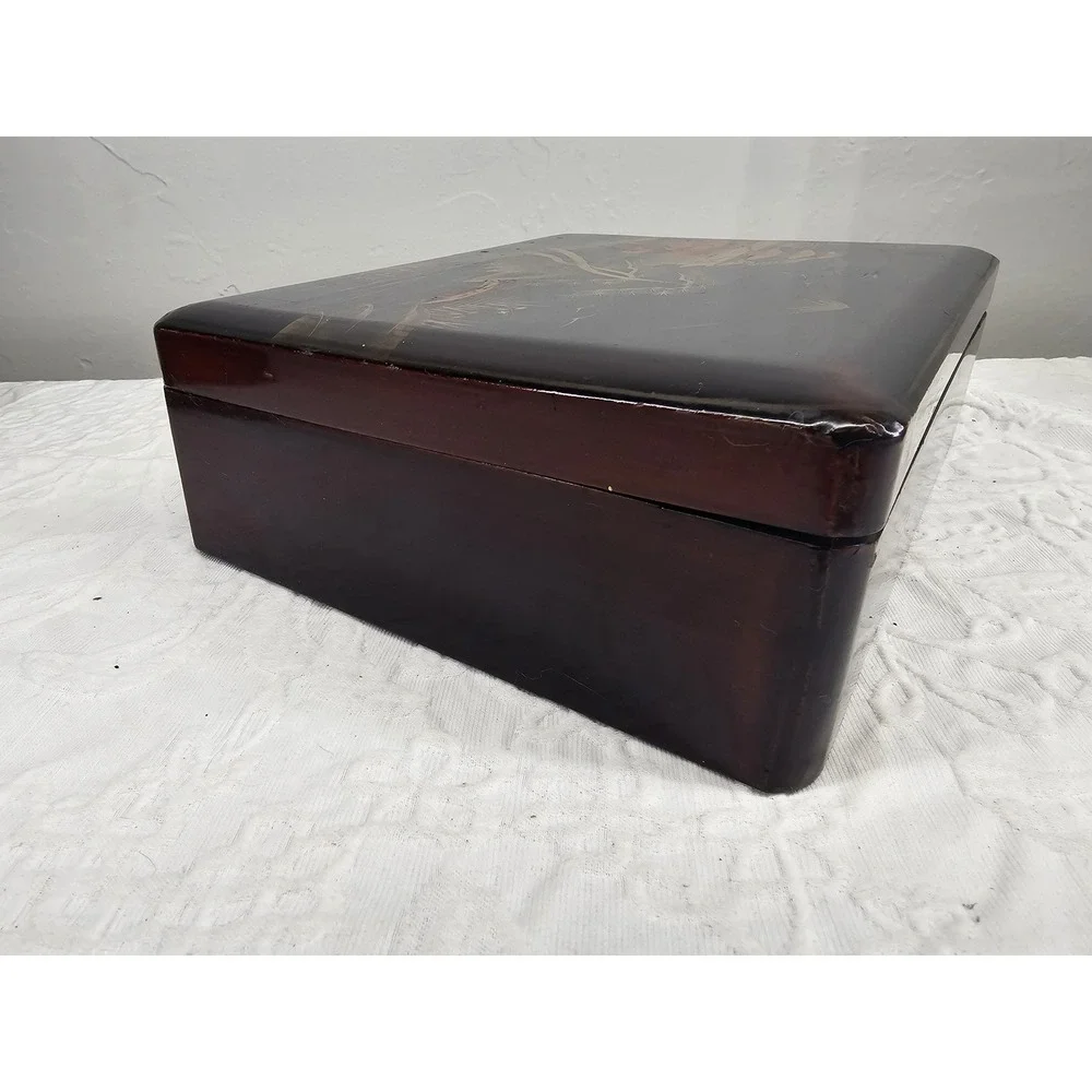 Rare Antique Japanese‎ Wood Gold Decorated And Lacquered Domed Box Signed